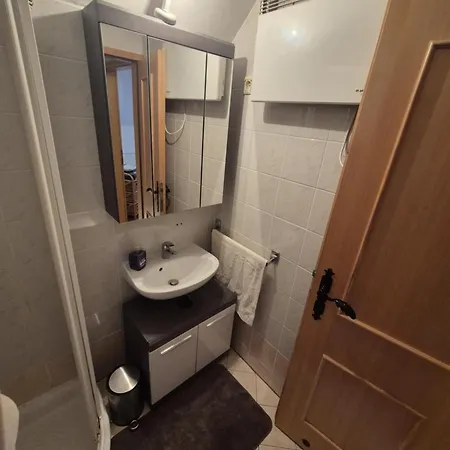 Marjetica 40 Apartment